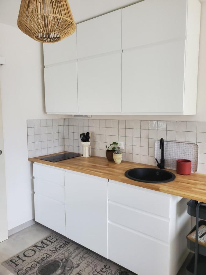 Charmant Studio Moderne Avec Exterieur "Dormir En Provence" Fontvieille Bagian luar foto